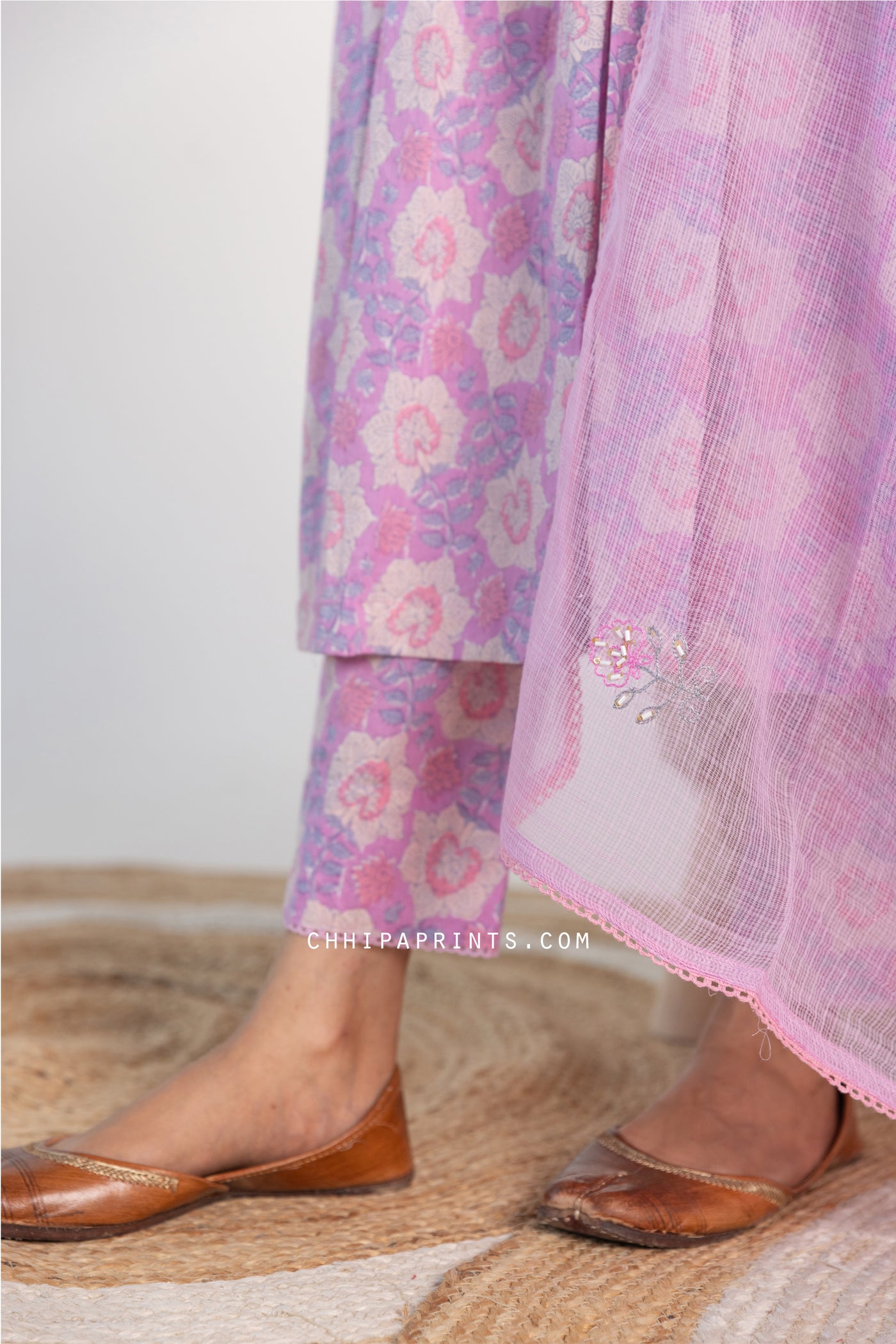 Cotton V Neck Shell Tuck Kurta Set in Shades of Lilac & Pink