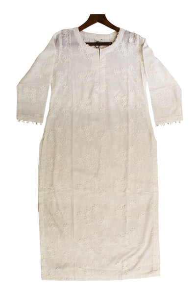Cotton Chikankari Embroidery Kurta in White