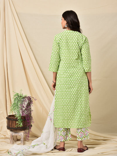 Cotton Pintuck Yoke Booti Kurta Suit Set in Parrot Green