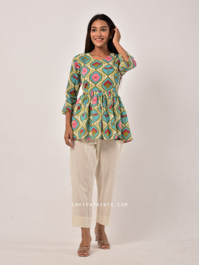 Cotton Dragonfly Print Gather Top in Emerald