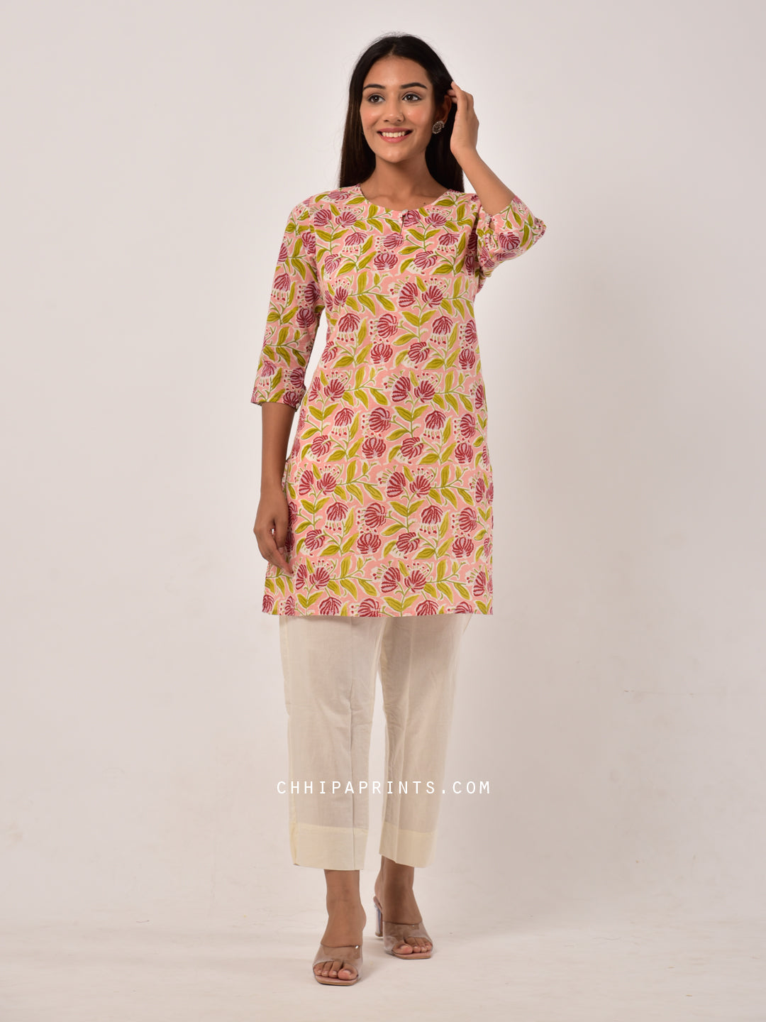 Cotton Floral Jaal Tunic in Peach