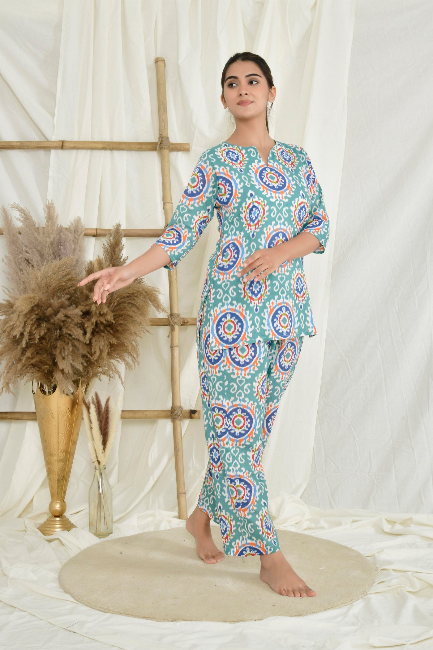 Cotton Ikat Print Night Suit with Eye Mask in Sea Green