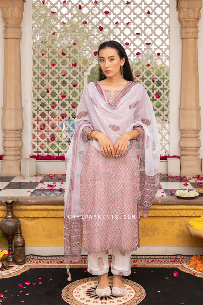 Kota Doria Buti Print Gota Patti Suit Set in Coral Blush
