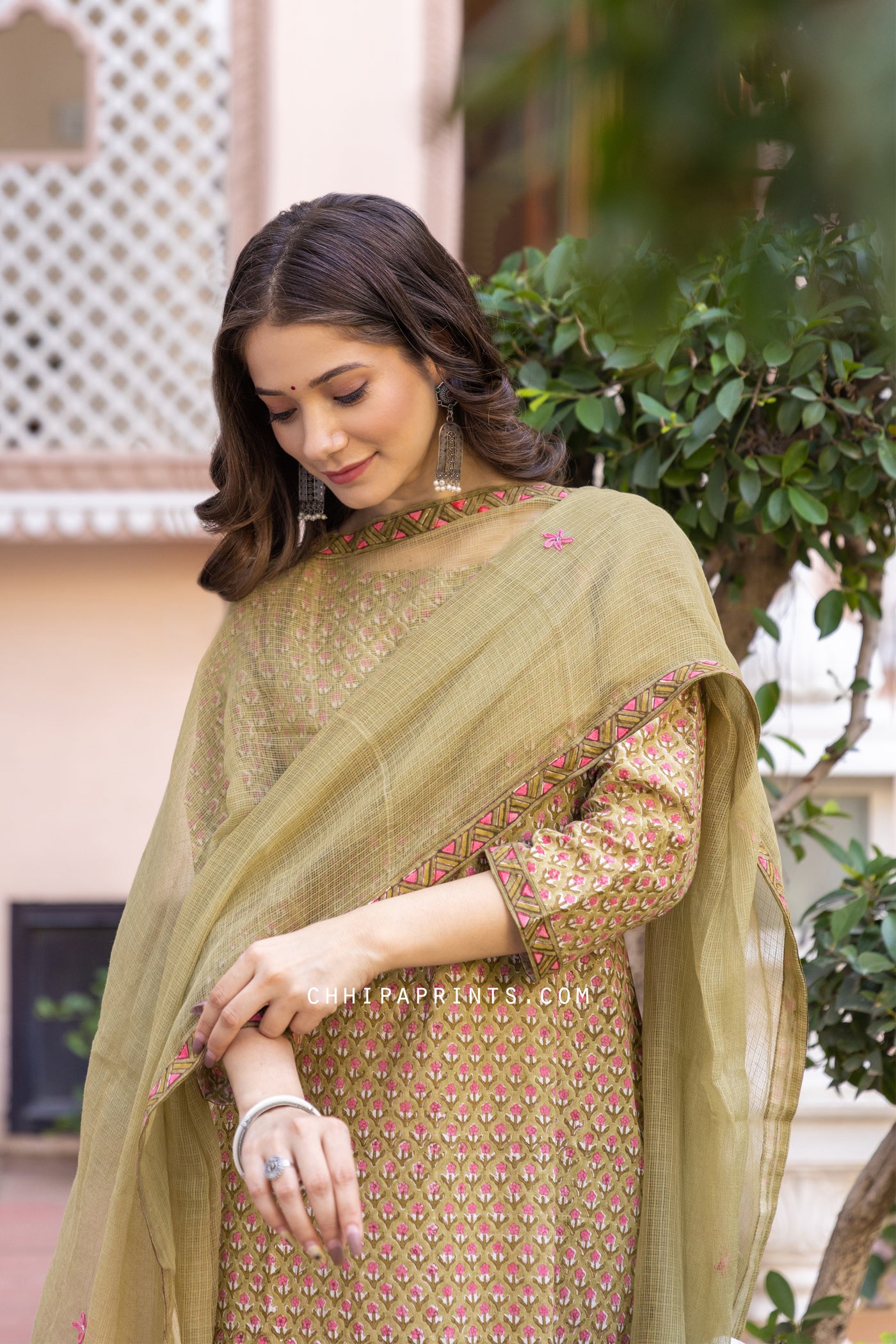 Cotton Mahin Buti Suit Set in Olive Green