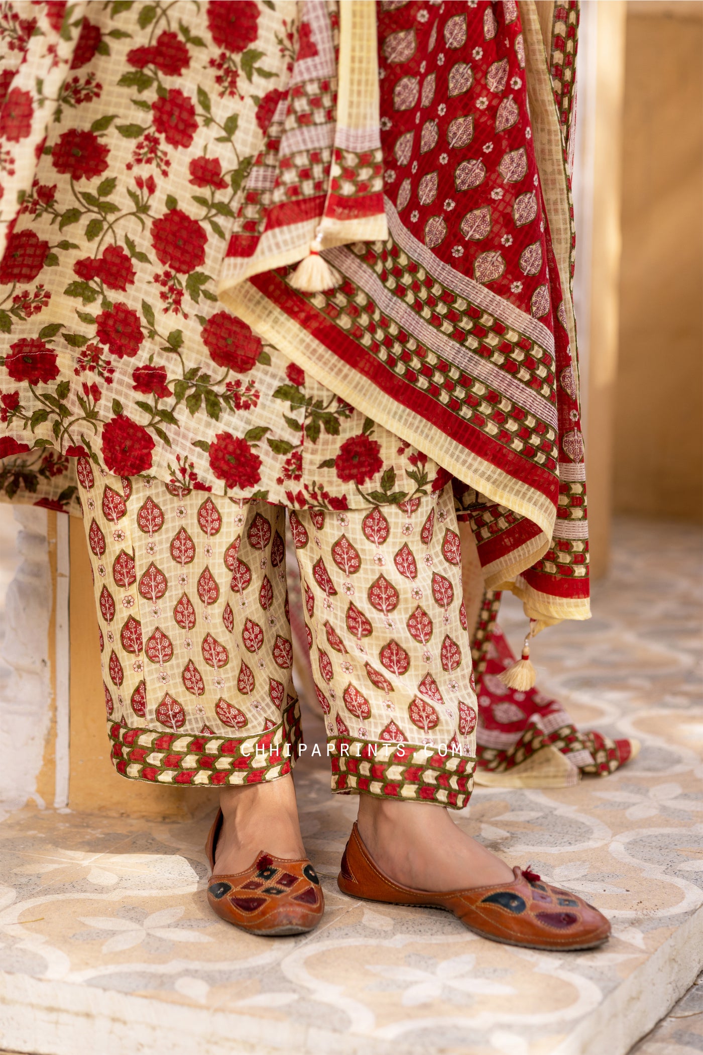 Cotton Dobby Jaal Print Gather Suit Set in Red
