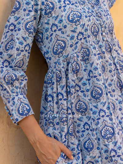 Cotton Pintuck Gather Dress in Blue