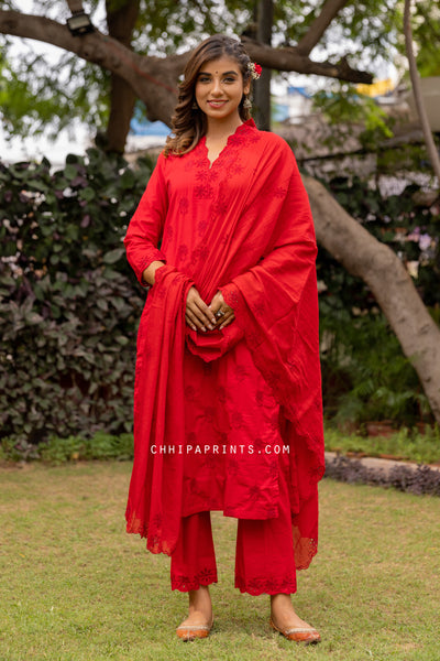 Cotton Cutwork Embroidery Suit Set in Red
