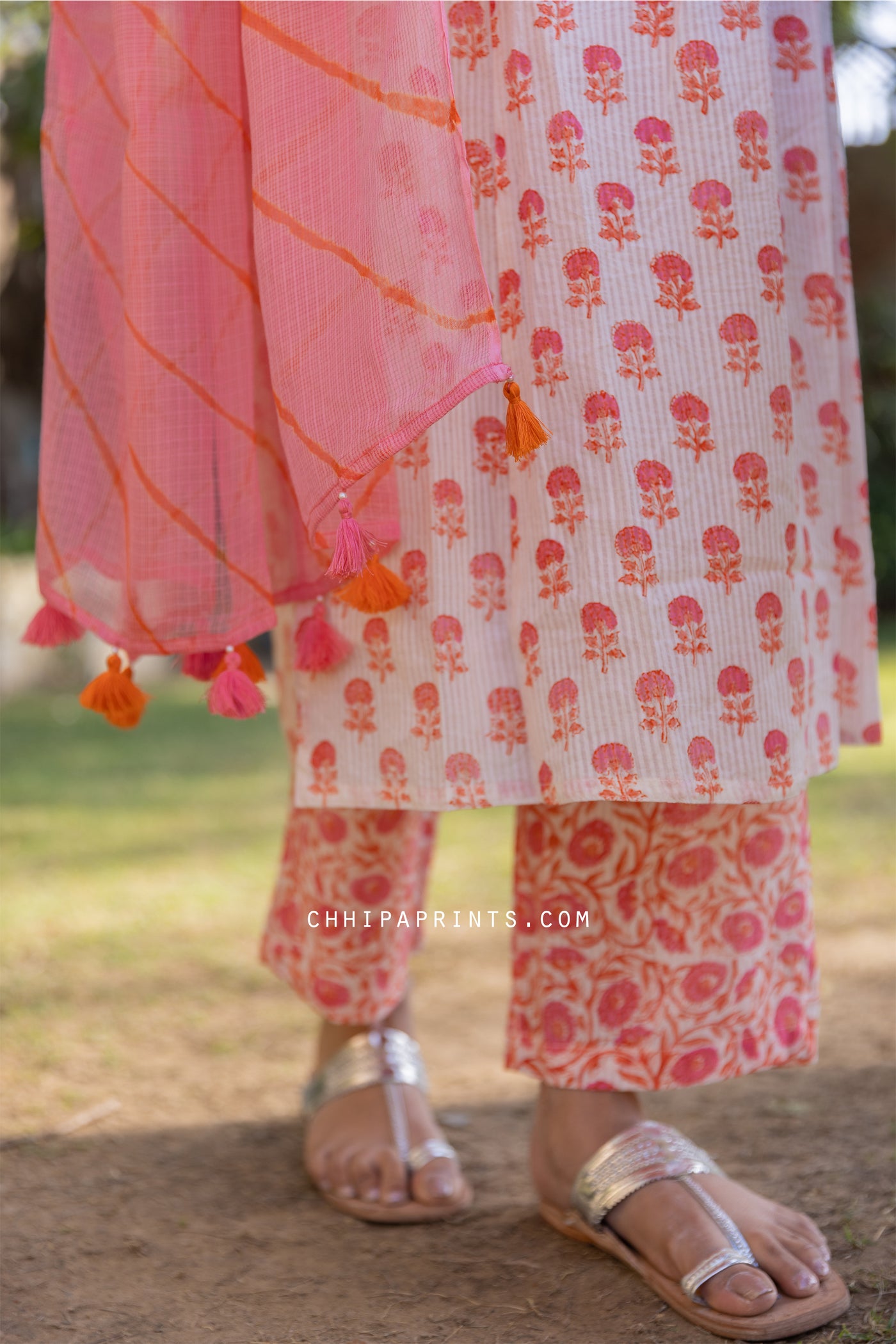 Cotton Block Print Poppy Buti Suit Set in Pink (Set of 3)
