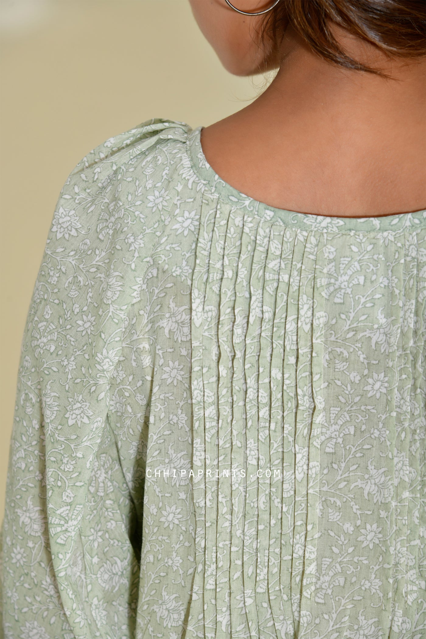 Cotton Shell tuck Midi Dress in Sage Green Jaal Print