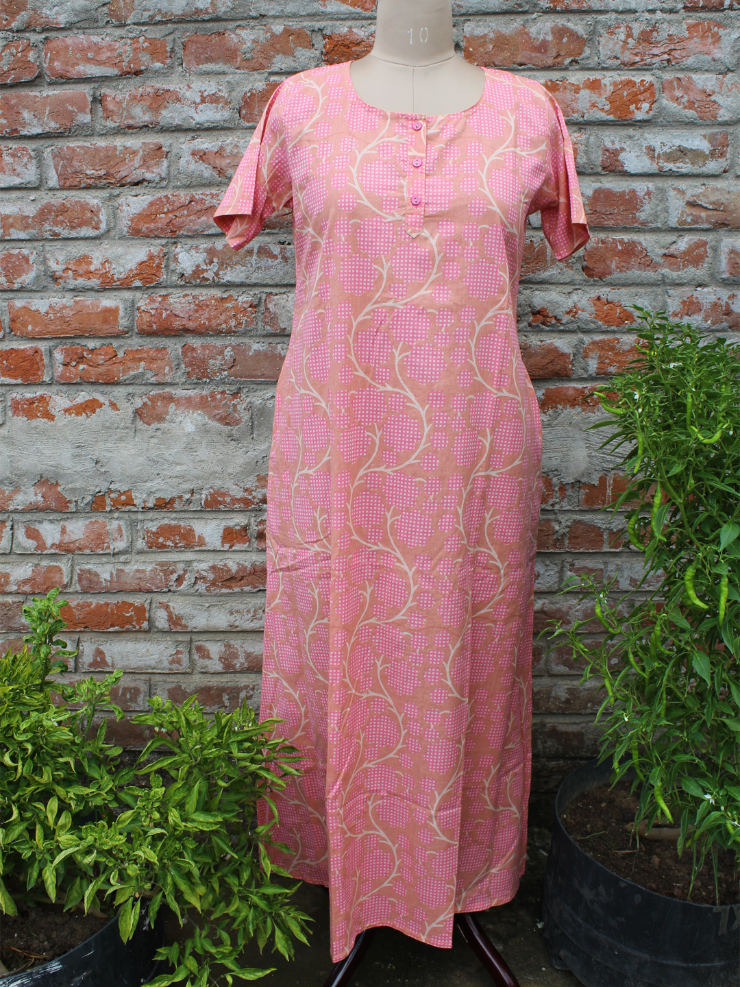 Women Night Gown Peach Floral Jaal.